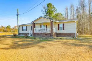 Cozy New Bern Getaway Less Than 2 Mi to Trent River! - Pollocks
