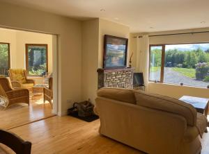 3 bedroom home 15 mins drive from Kenmare town