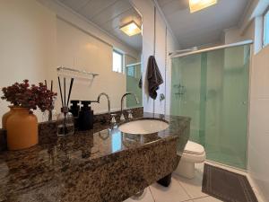 PA02- 5 Quartos| Vista Mar| Centro| 2 Garagem