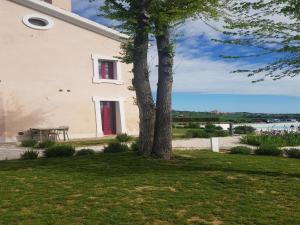 Manor in Marche near Adriatic Beaches