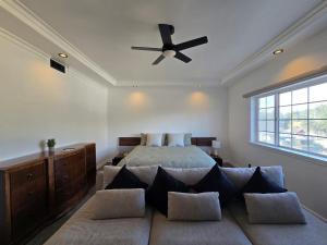 Munguia Summit Camp Modern Home Unit A