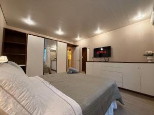 VM01- 2 Quartos| Pé na Areia| Churrasqueira| Wi-Fi