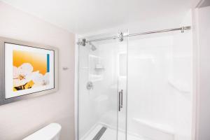 King Room room in Fairfield Inn & Suites by Marriott Charlotte Uptown