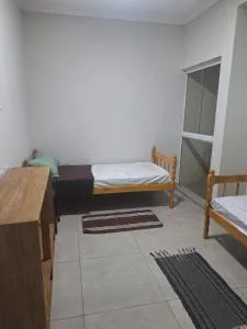 Hostel BELLA ARAÚJO ALFA - 圣安娜-迪巴纳伊巴