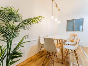 心斎橋梅田京都usjなど人気観光エリアへアクセス抜群4ベットルーム3階建て貸切