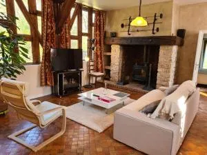 Longère de charme rénovée, 2 chambres, proche Orléans - FR-1-590-553 - Jouy-le-Potier