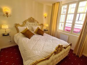 Appartements Appartement Delire Baroque a Sully-sur-Loire avec Climatisation - FR-1-590-557 : photos des chambres