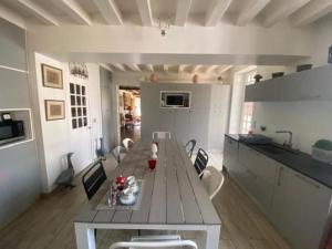 Évasion Sologne : Maison de charme, piscine privée, animaux permis - FR-1-590-556