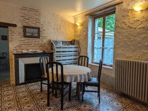 Gîte calme près de Meung-sur-Loire avec jardin et terrasse - FR-1-590-537