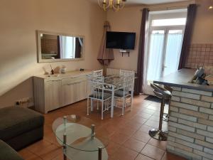 Charmant duplex avec parking et Wi-Fi près de Montargis - FR-1-590-546