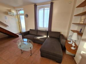 Appartements Charmant duplex avec parking et Wi-Fi pres de Montargis - FR-1-590-546 : photos des chambres