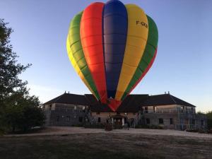 Maisons de vacances Gite en Sologne avec loisirs et activites proches - FR-1-590-554 : photos des chambres