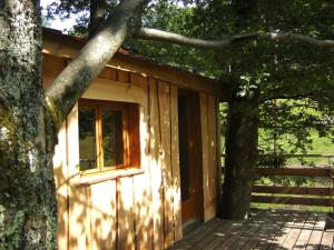 Cabane perchée avec terrasse, sauna et BBQ à Ferdrupt - FR-1-589-770