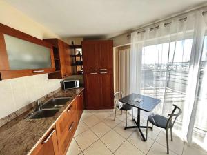 Appartements Appartement spacieux 3P a Etel - Terrasse - Vue port - Wifi - Parking - FR-1-479-203 : photos des chambres