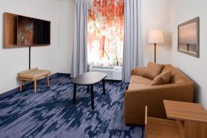 Standard Double Suite room in Fairfield Inn Arlington Near Six Flags