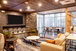 Fairfield Inn & Suites by Marriott Richmond Airport - 桑兹顿