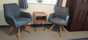 2 Zimmerwohnung mit Küche u. Bad