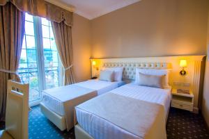 Standard Twin Room room in Lot Boutique Hotel