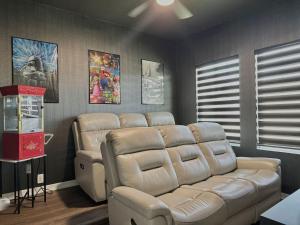 Spacious 5 Bedroom Retreat Ideal for families 323