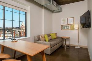 1 Bedroom Suite, King, Sofa bed, Trundle bed room in Element Moline