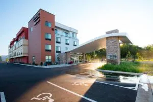 Fairfield Inn & Suites by Marriott Detroit Lakes - Arago