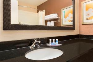 Fairfield Inn & Suites Midland