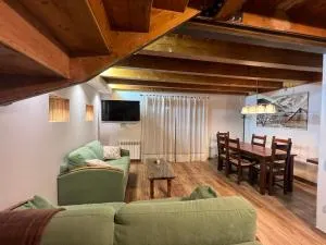 Arties Luxury Apartments DUPLEX con Parking y guardaski en RUDA - Garós