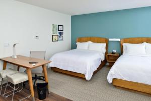 One-Bedroom King Suite with Sofa Bed  room in Element North Kansas City