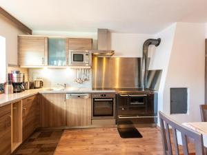 Chalet in Mayrhofen near Ski Slopes