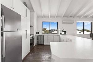 Relaxing Getaway Beachfront Access Multi Family Pets Mandurah