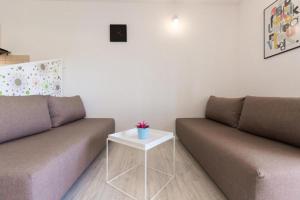 Apartments & Rooms Laganini SARA