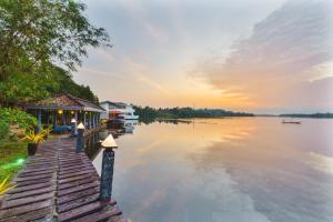 River View Villas