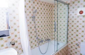 Maison Gruyère avec Cheminée et Vue sur les Alpes