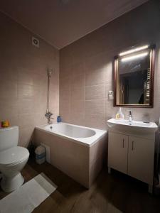 Gold Apartment Vysochana18