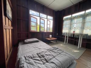 Stay with sumo homestay