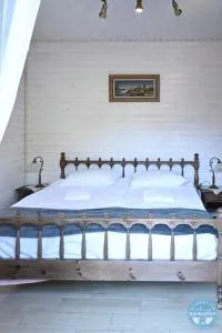 Uždubysio baidarės Šimtametė Rezidencija - Raseiniai