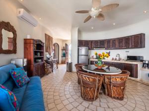 Casa Neruda overlooking the Bay