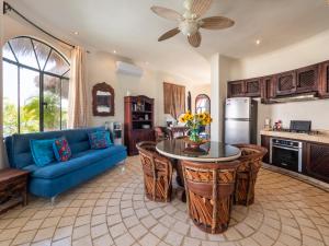 Casa Neruda overlooking the Bay