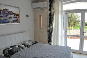 Double Room with Terrace room in Casale Porto Contessa