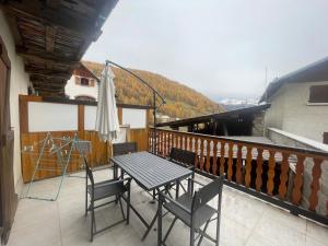 Appartements Gites Simond : Studio avec Terrasse