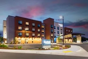 Fairfield by Marriott Inn & Suites Medford - Сентрал Пойнт