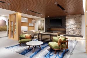 Fairfield by Marriott Inn & Suites Medford
