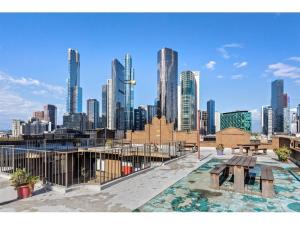 510 Lovely Central Super Cosy Studio Heart CBD