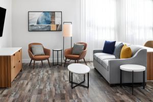 Delta Hotels by Marriott Grande Prairie Airport