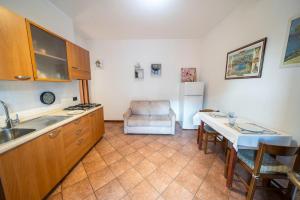 Appartamento a due passi da Gardaland con Wi-Fi veloce e aria condizionata