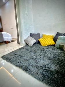 Dream house-1 BHK Apartment in Siolim with party Pool