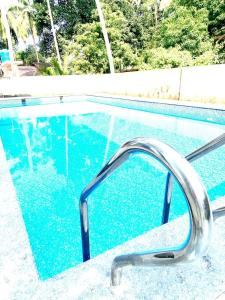 Dream house-1 BHK Apartment in Siolim with party Pool