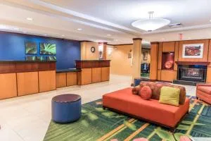Fairfield Inn & Suites by Marriott Muskegon Norton Shores - 拉丁顿