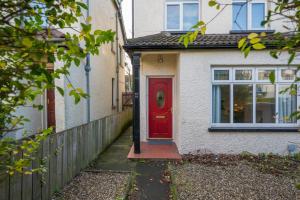 Central Belfast Apartments - Malone Hideaway