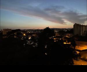 Appartements Spacious &nice apartment with balcony and parking : photos des chambres
